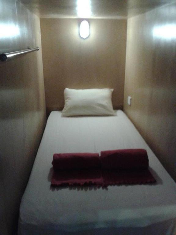 Skypod Boutique Hostel Kota Kinabalu Rom bilde